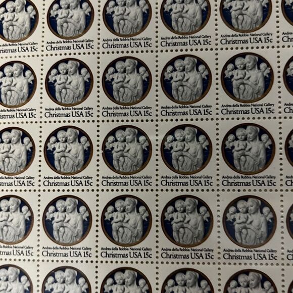 MNH 1978 Scott #1768 Madonna & Child 15 Cent Stamp Sheet of 100 Stamps - Picture 3 of 3